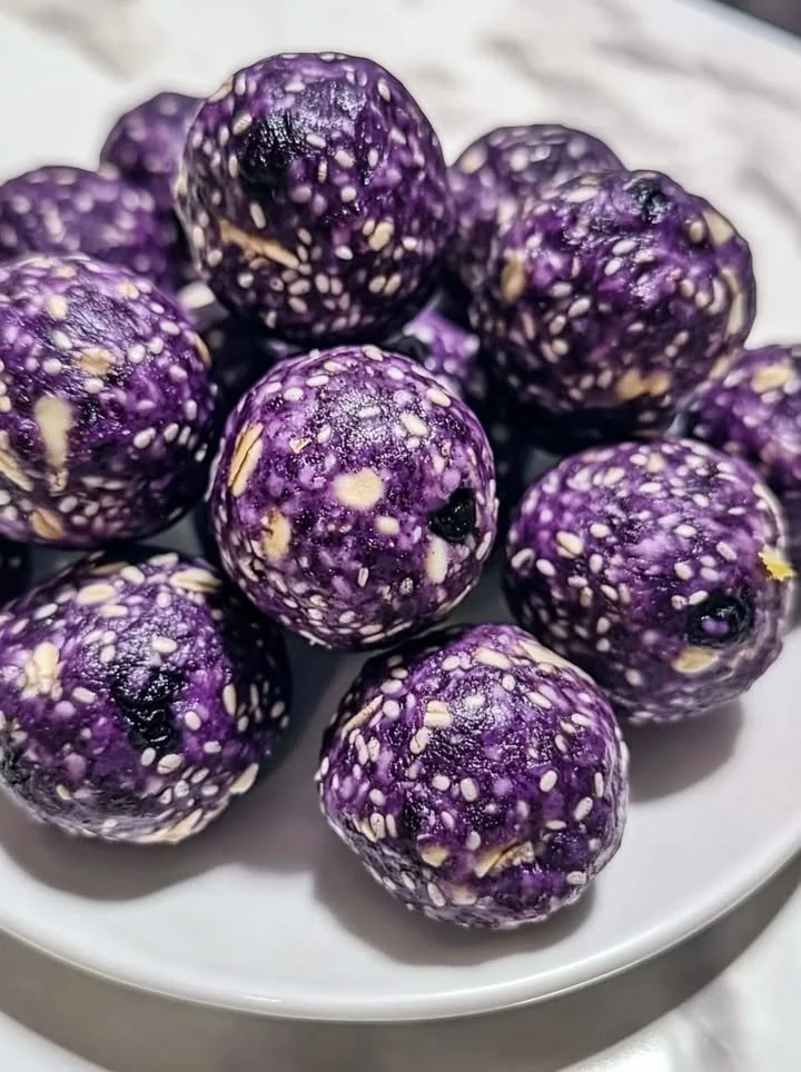 No-bake lemon blueberry protein bites for a healthy snack